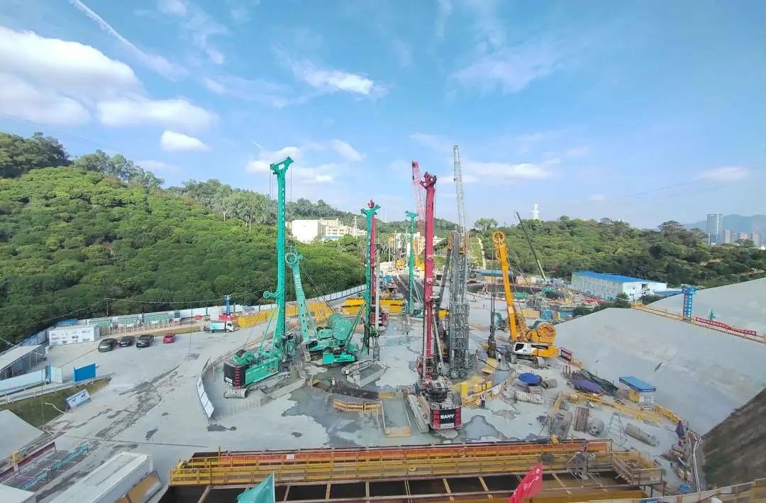 再創廣東地下連續牆施工新紀錄——上海金泰雙輪銑旋挖機在深圳公清水庫連通工程中大顯身手